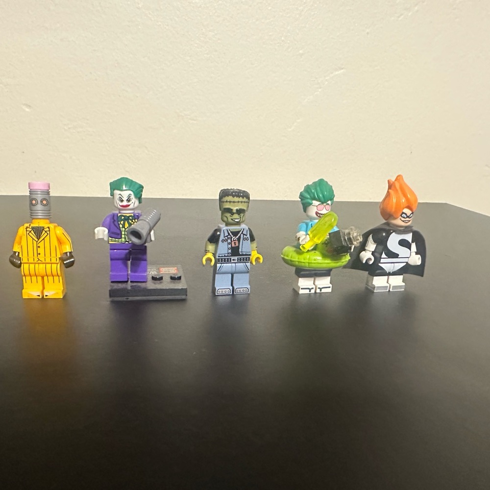 Lego mini figs